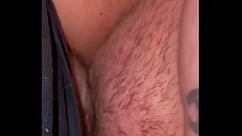 Reproduzir Madrasta goza no pau do filho e depois ele explode dentro dela