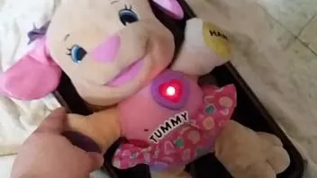 play Orinando en Fisher-Price, ríe y aprende a amar a jugar sis otra vez