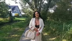 play Amador gordinho alemão 'Ashley CumStar' engole porra em orgia