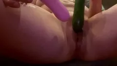 play Amador asiático se masturba com pepino até o orgasmo - Mako Toyota