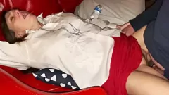 Odtwórz Creampie Christmas Cuckold: Agness and Her Amateur Bukkake