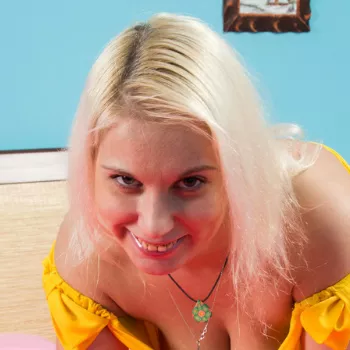 Star du porno Luba Love