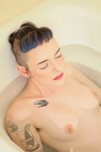 Pornstar Laura Francis